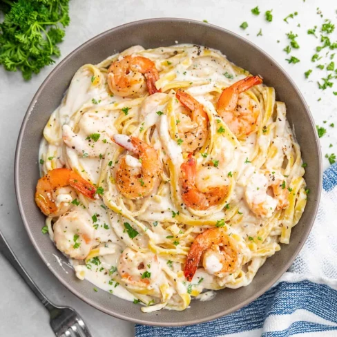 Creamy Shrimp Alfredo Image