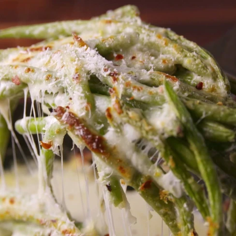 Cheesy Baked Green Beans Image