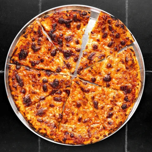 Crispy Bar-Style Pizza Image