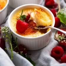 Crème Brûlée (French Vanilla Custard) Recipe Page