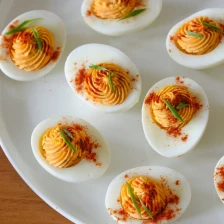 Sriracha Deviled Eggs Recipe Page