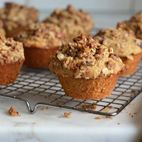 Oat Muffins with Pecan Streusel Topping Image