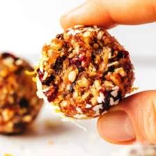 Cranberry Orange Almond Energy Bites Recipe Page