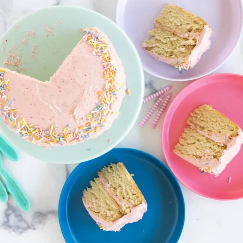 Easy Vanilla Cake (Vegan) Image