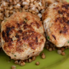 Russian Katleti Recipe (Turkey and Pork Patties) Recipe Page