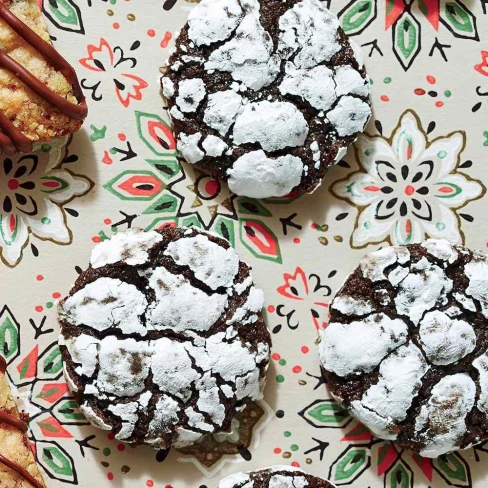 Chocolate-Peppermint Crackle Cookies Recipe Image