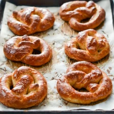 Soft Pretzels Recipe Page