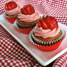 Really Real Strawberry Cupcakes Recipe Page