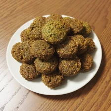 Palestinian Falafel Recipe Page