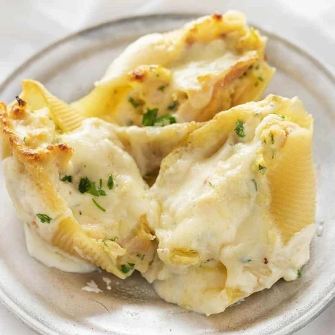 Chicken Alfredo Stuffed Shells Image