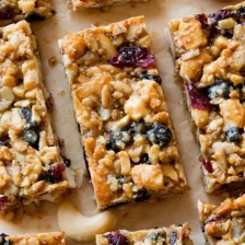 Berry Vanilla Cashew Snack Bars Recipe Page