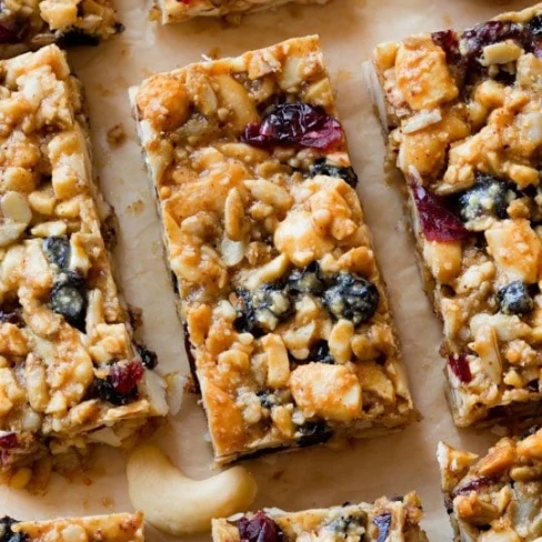 Berry Vanilla Cashew Snack Bars Image