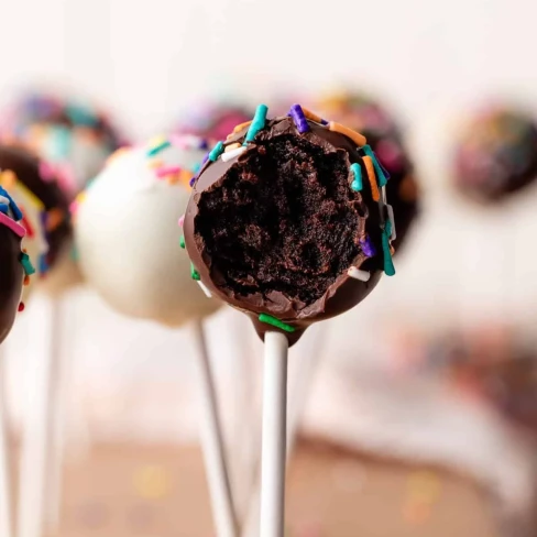 Chocolate Cake Pops Image