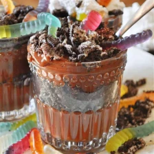 Easy Vegan Dirt Pudding Recipe Page