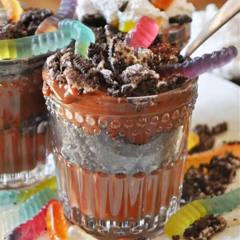 Easy Vegan Dirt Pudding Image