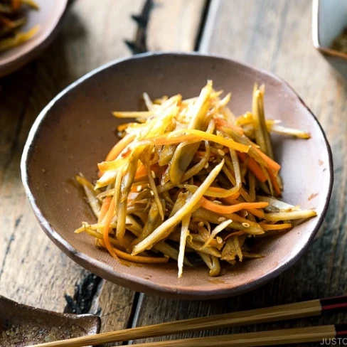 Kinpira Gobo (Braised Burdock Root) Image