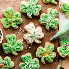 Vanilla Bean St. Patrick&#039;s Day Cookies Recipe Page