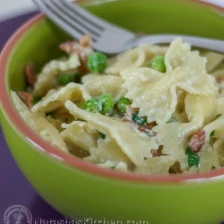 Creamy farfalle with peas and bacon Recipe Page