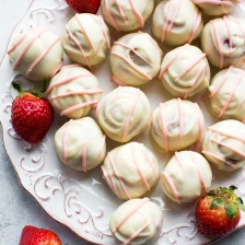 Strawberry Cheesecake Truffles Recipe Page