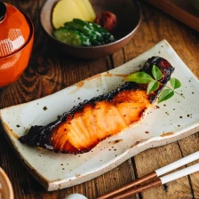 Salmon Kasuzuke (Sake Lees Marinated Salmon) Recipe Page