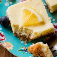 Greek Yogurt Lemon Bars Recipe Page