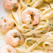 Creamy Garlic Prawn Pasta Recipe Page