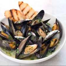 Oven-Steamed Mussels with Garlic and White Wine Recipe Page