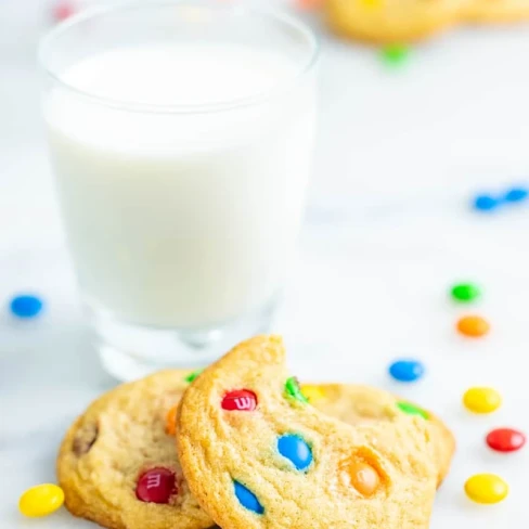 M&amp;M Cookies Image