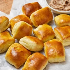 Copycat Texas Roadhouse Rolls Recipe Page