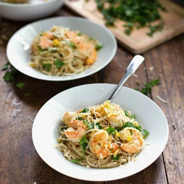 Foryoueats: 15 Minute Shrimp Scampi
