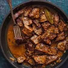 Caçoila | Portuguese Stewed Beef Recipe Page