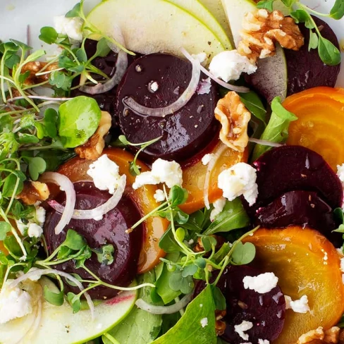 Beet Salad With Goat Cheese And Balsamic Image