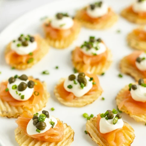 Smoked Salmon Crisps Image