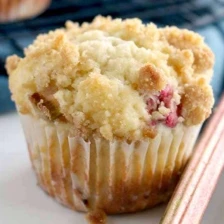Rhubarb Streusel Muffins Recipe Page