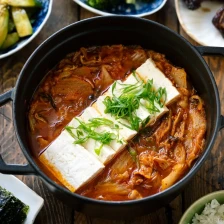 Kimchi Jjigae (Kimchi Stew) Recipe Page