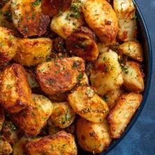 Crispy Roast Potatoes Recipe Page