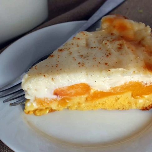 Award-Winning Peaches And Cream Pie Image