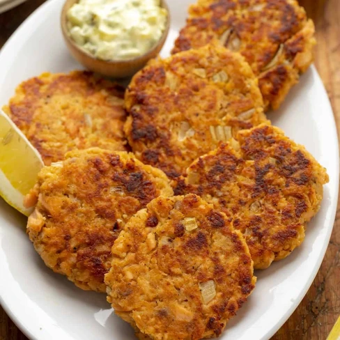 Salmon Patties Image