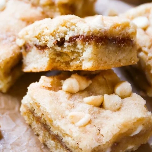 White Chocolate Snickerdoodle Blondies Image