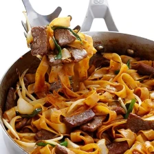 Beef Chow Fun (Beef &amp; Noodle Stir Fry) Recipe Page