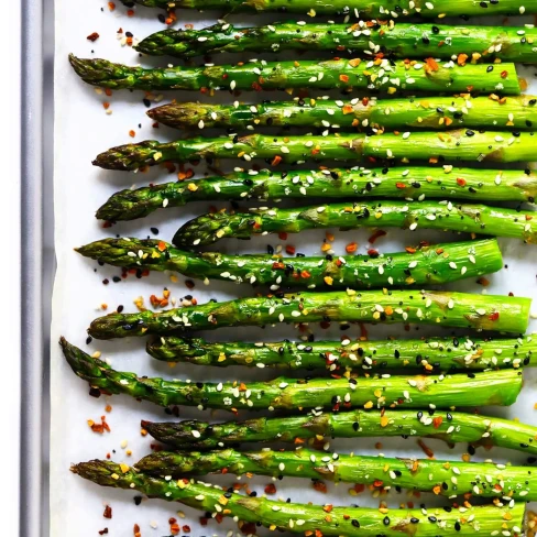 &quot;Everything&quot; Roasted Asparagus Image