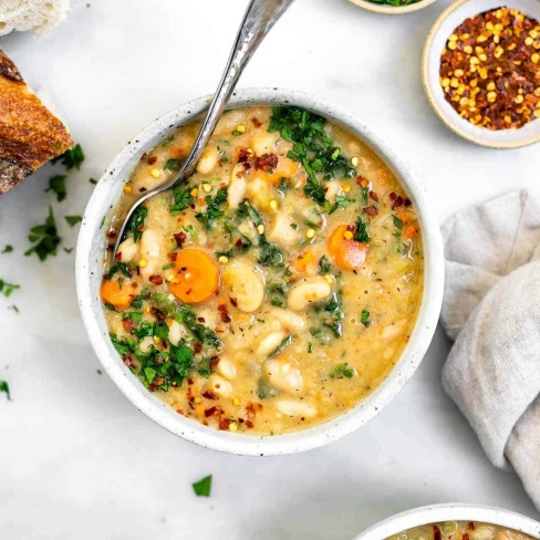 Tuscan White Bean Soup Image