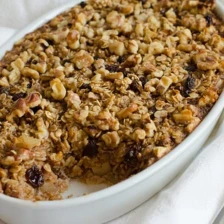 Amish-Style Baked Oatmeal with Apples, Raisins &amp; Walnuts Recipe Page