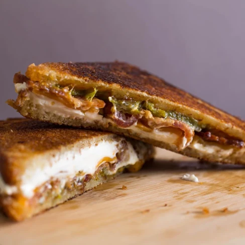 Jalapeño Popper Grilled Cheese Recipe Image