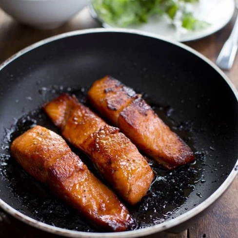 Caramelized Salmon Image