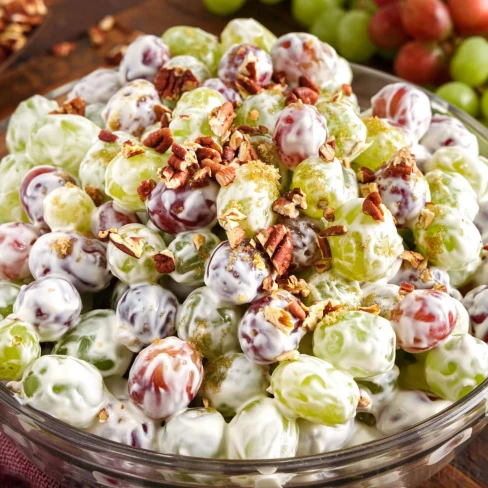 Creamy Grape Salad Image