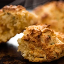 Buttermilk Drop Biscuits With Garlic and Cheddar Recipe Page