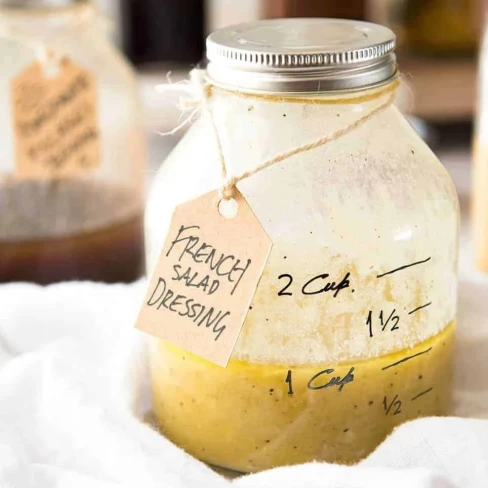 French Salad Dressing (French Vinaigrette) Image