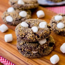 S&#039;more Chocolate Crinkle Cookies Recipe Page