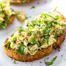 10 Minute White Bean Artichoke Basil Toasts Recipe Page